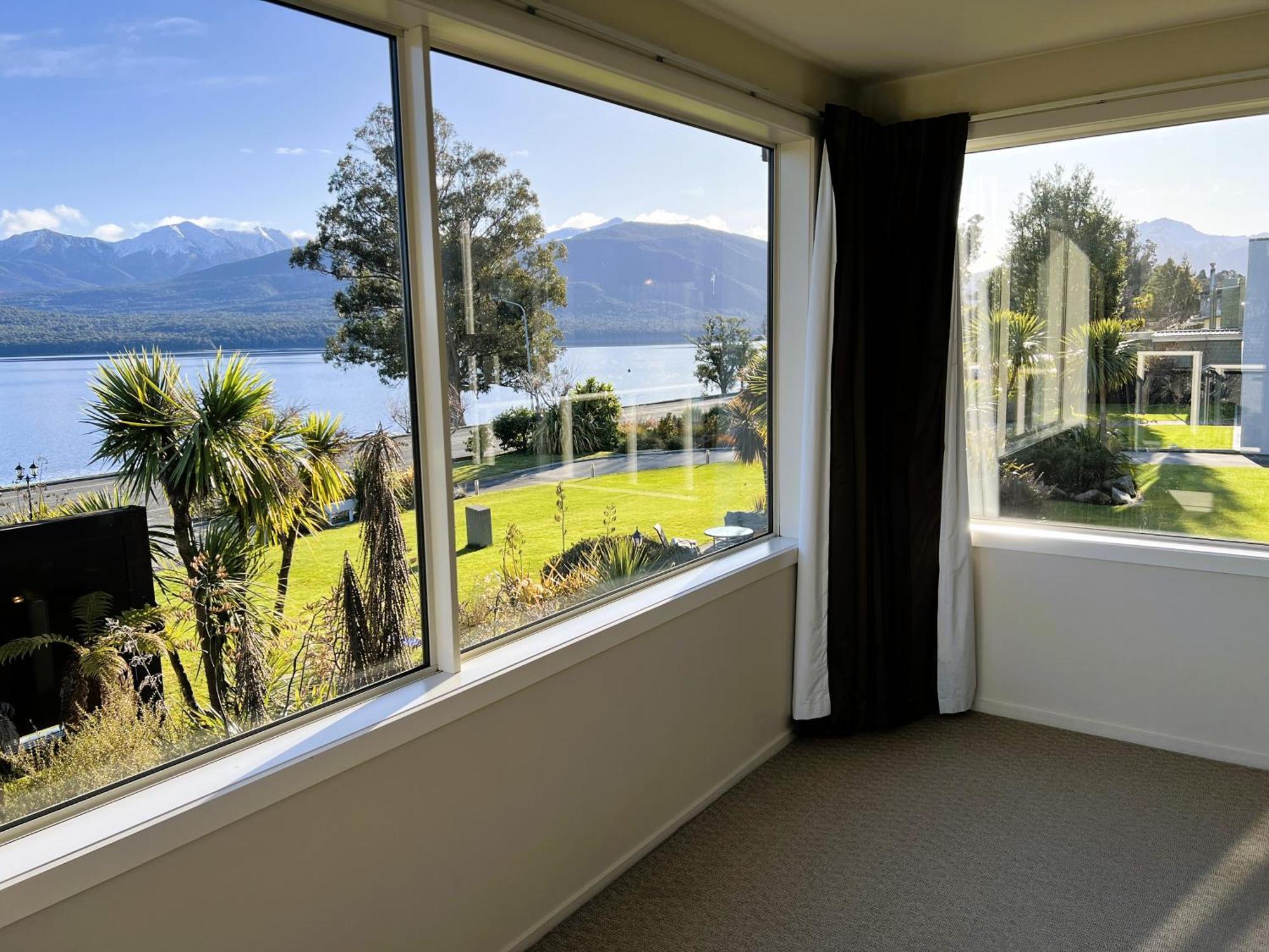 Fiordland Lakeview Motel And Apartments Te Anau Exterior foto